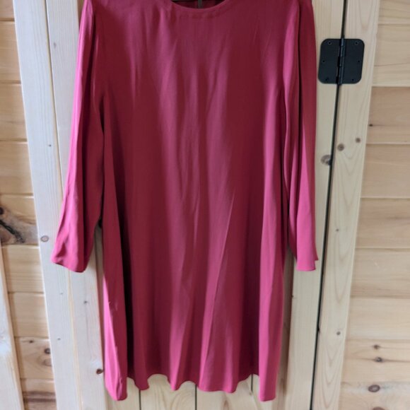 Eileen Fisher Silk Georgette Crepe Dress Medium Red Long Sleeve Round Neck Flow - Picture 2 of 10